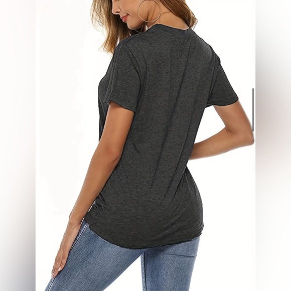 NEW! TS Swiftie Darling I’m a Nightmare Dressed as a Daydream Gray T-shirt - Picture 2 of 3